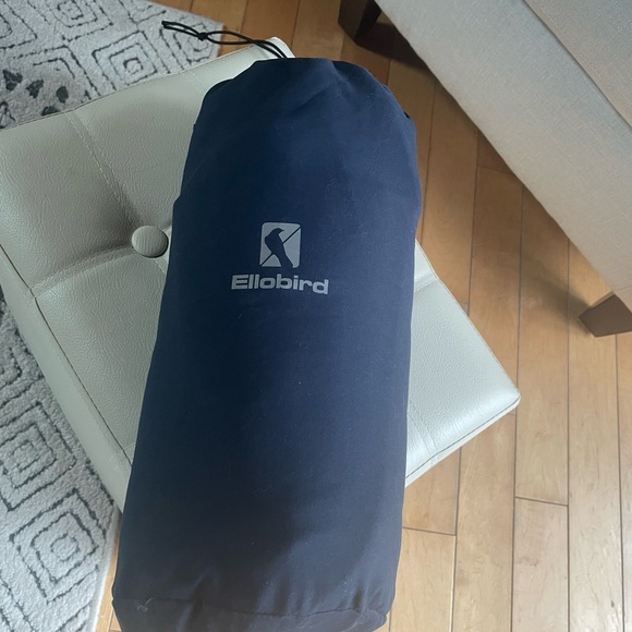 Ellobird Black Puffer Jacket NWT - Picture 2 of 9